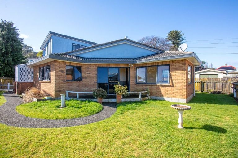 Photo of property in 102b Brunton Crescent, Thames, 3500