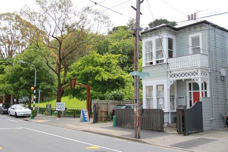 Photo of property in 46 Aro Street, Aro Valley, Wellington, 6021