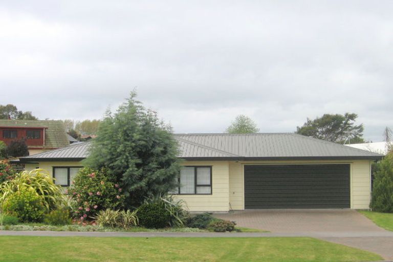 Photo of property in 13 Robinson Terrace, Rangatira Park, Taupo, 3330