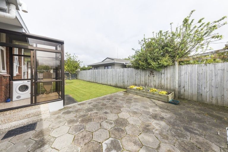Photo of property in 43 Paisley Street, Awapuni, Palmerston North, 4412
