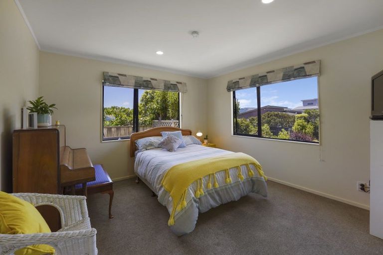 Photo of property in 31 The Masthead, Whitby, Porirua, 5024