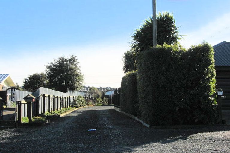 Photo of property in 74 Arthur Street, Winton, 9720