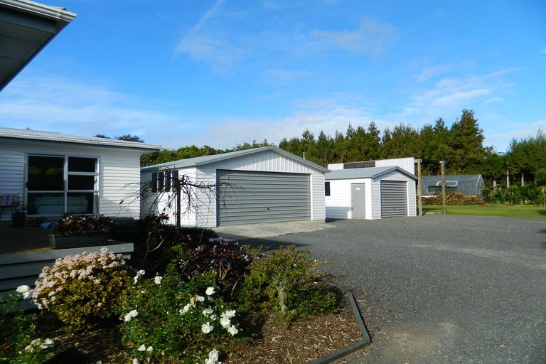 Photo of property in 23b Pa Road, Kerikeri, 0230