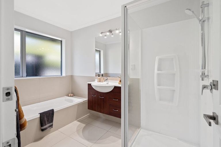 Photo of property in 18 Elmwood Drive, Prebbleton, 7604