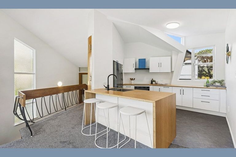 Photo of property in 22 Quebec Street, Kingston, Wellington, 6021