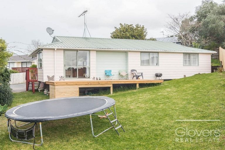 Photo of property in 140f Hepburn Road, Glendene, Auckland, 0602