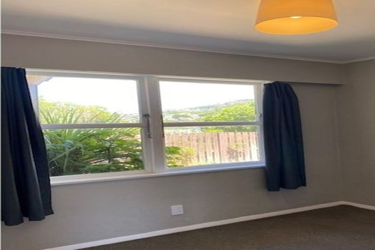 Photo of property in 84 Tarawera Road, Johnsonville, Wellington, 6037