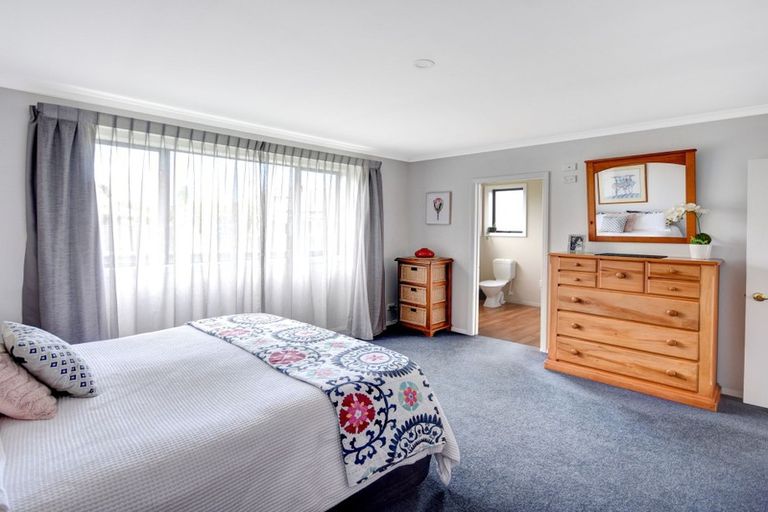 Photo of property in 56 Cherry Drive, Mosgiel, 9024