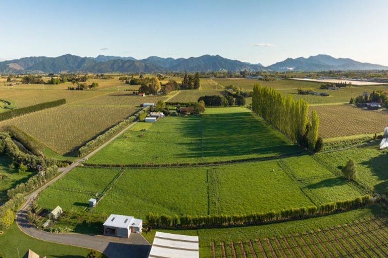 Photo of property in 295 Middle Renwick Road, Springlands, Blenheim, 7271