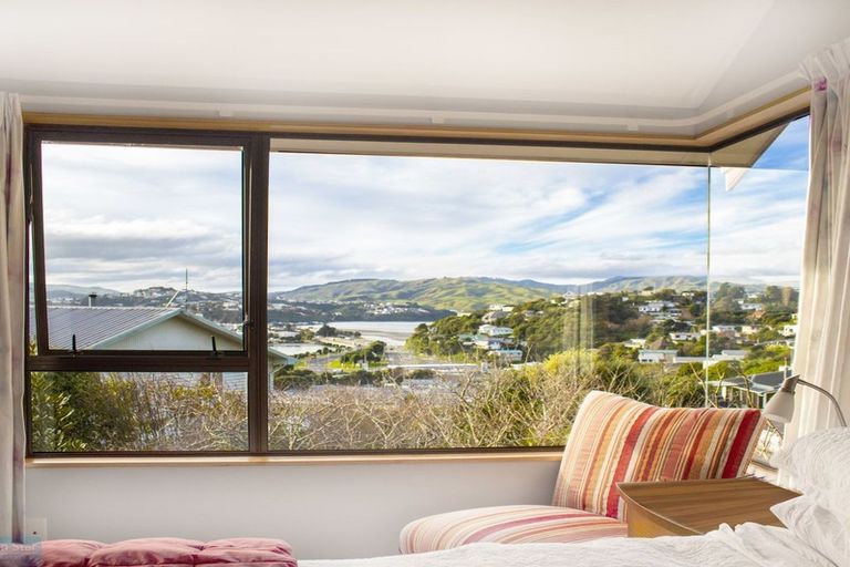 Photo of property in 12 Doon Grove, Papakowhai, Porirua, 5024