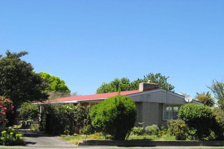 Photo of property in 151 Kendal Avenue, Burnside, Christchurch, 8053