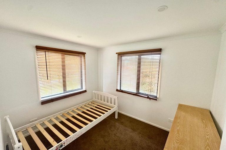 Photo of property in 65 Nobilo Road, Kumeu, 0810