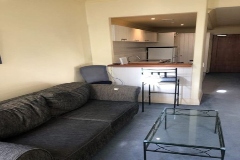 Photo of property in Kelvin House, 1a/16 The Terrace, Wellington Central, Wellington, 6011