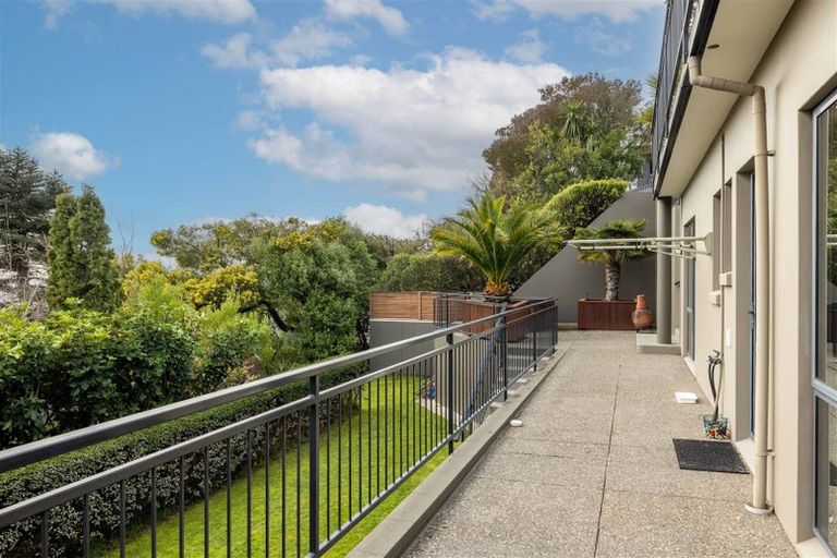 Photo of property in 27 Kidson Terrace, Cashmere, Christchurch, 8022