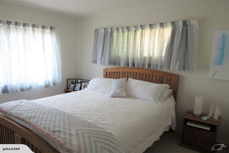 Photo of property in 8 Langstone Street, Welcome Bay, Tauranga, 3112