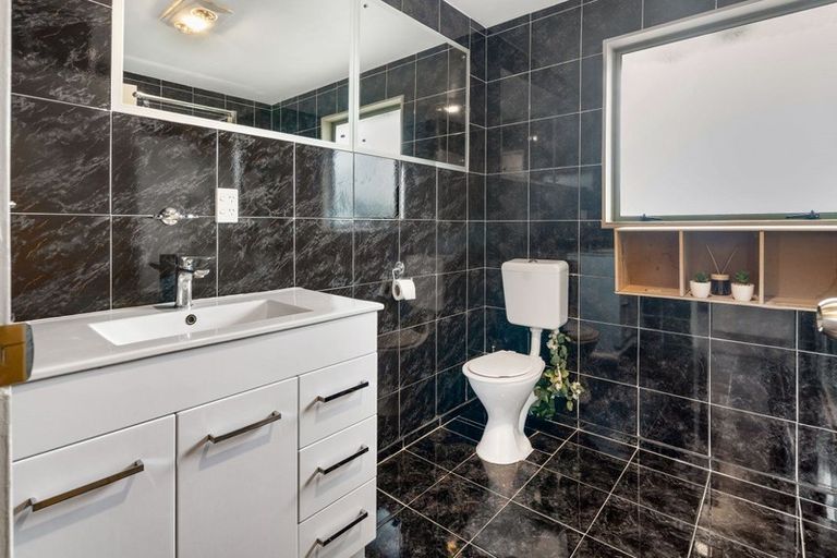 Photo of property in 1/54 Amyes Road, Hornby, Christchurch, 8042