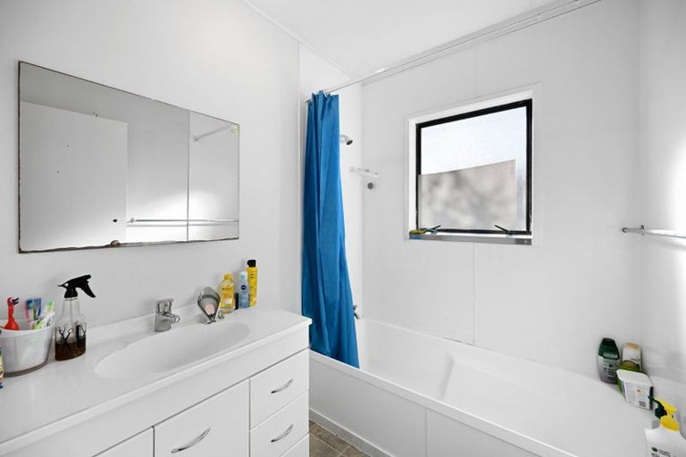 Photo of property in 77b Breckons Avenue, Nawton, Hamilton, 3200