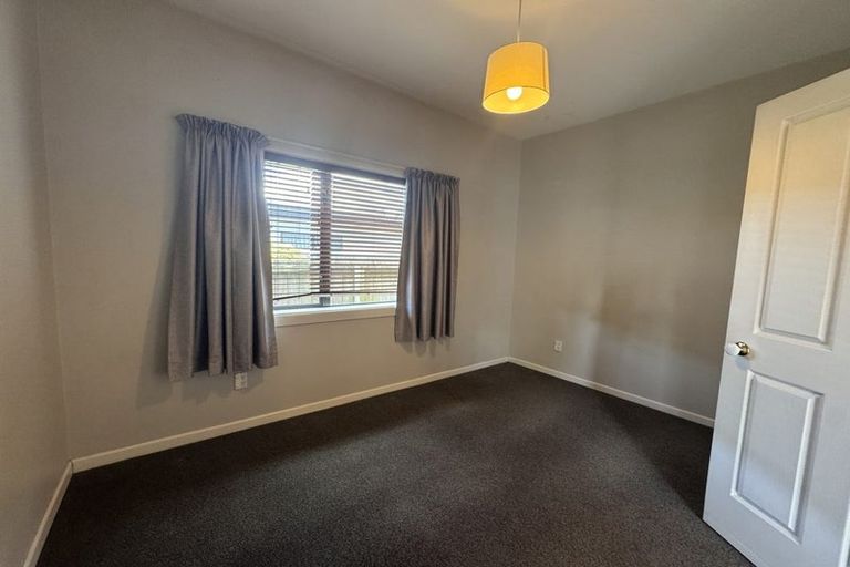 Photo of property in 30 Hamilton Avenue, Ilam, Christchurch, 8041