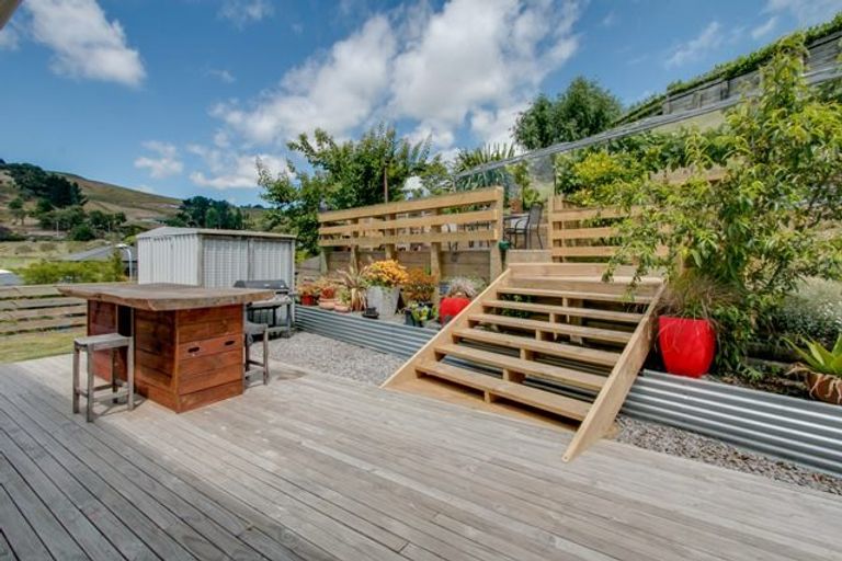 Photo of property in 83 Kent Terrace, Taradale, Napier, 4112