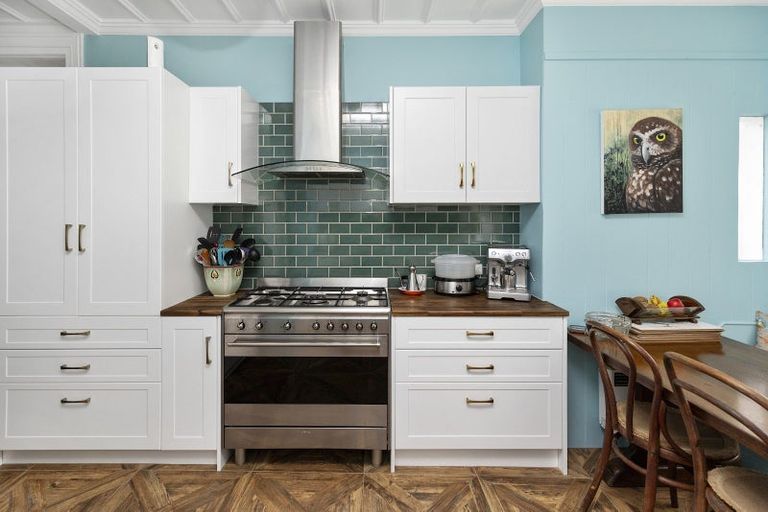 Photo of property in 128 Gray Avenue, Papatoetoe, Auckland, 2024