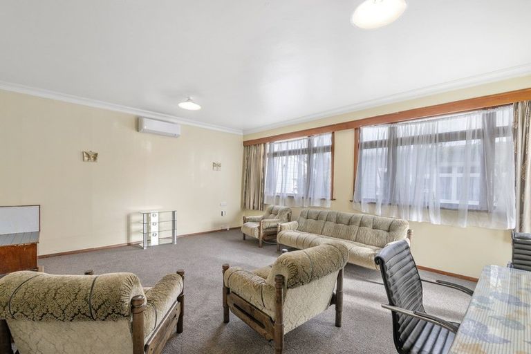 Photo of property in 20 Wilton Street, Levin, 5510