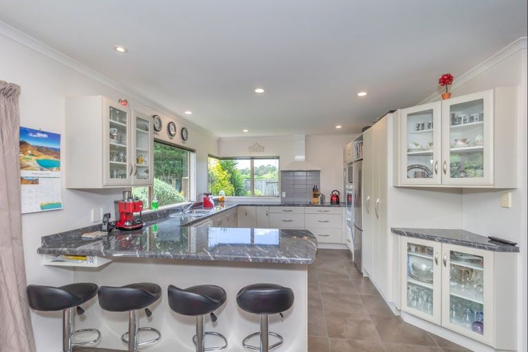 Photo of property in 64 Lea Grove, Levin, 5572