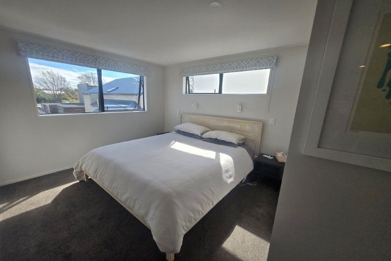 Photo of property in 2/17 Matai Street East, Riccarton, Christchurch, 8011