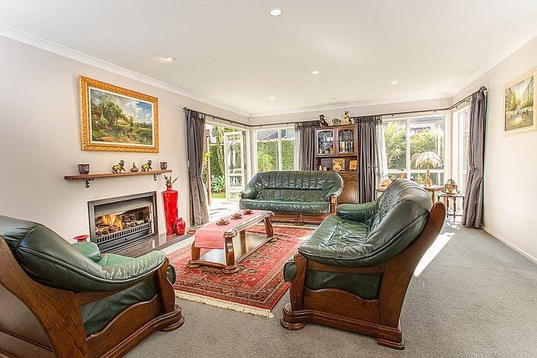 Photo of property in 82 Mount Taylor Drive, Glendowie, Auckland, 1071