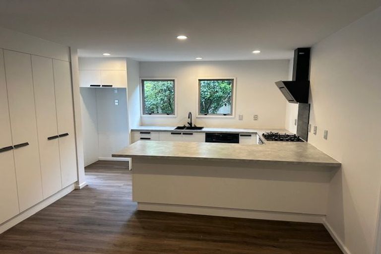 Photo of property in 2/37 Poynder Avenue, Merivale, Christchurch, 8014