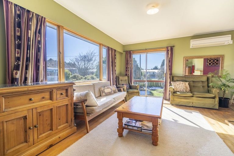 Photo of property in 9 Cornwall Street, Mossburn, 9792