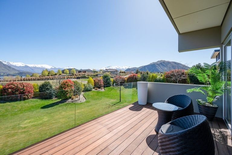 Photo of property in 27 Ridgecrest, Wanaka, 9305