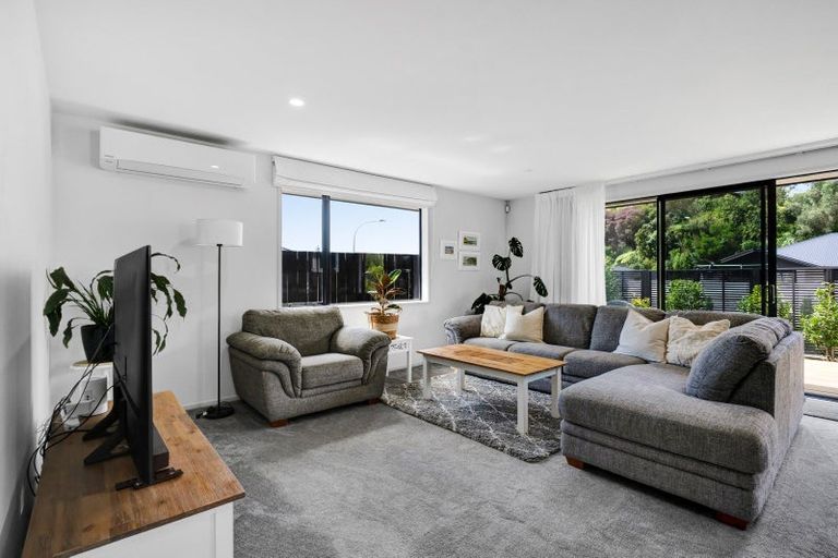 Photo of property in 3 Frederick Place, Whalers Gate, New Plymouth, 4310