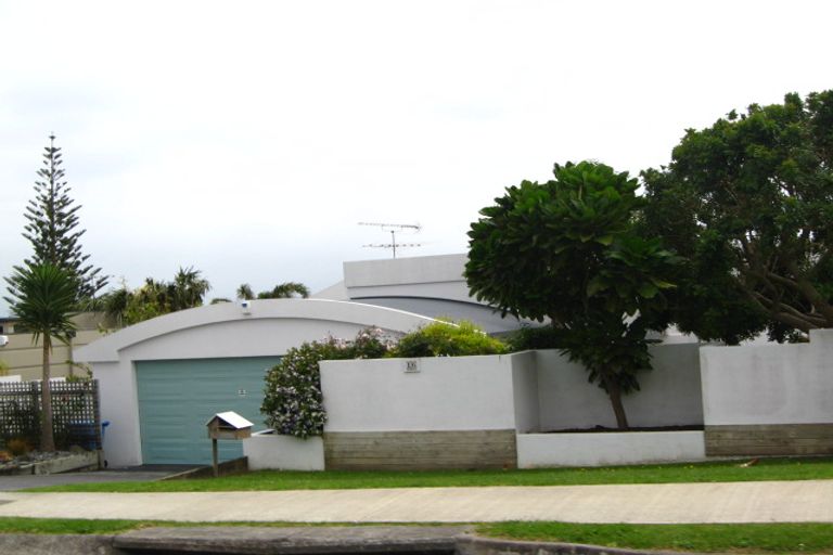 Photo of property in 16 Pacific Parade, Army Bay, Whangaparaoa, 0930