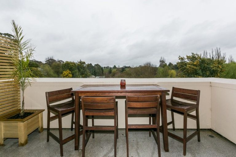 Photo of property in 39 Margaret Avenue, Havelock North, 4130