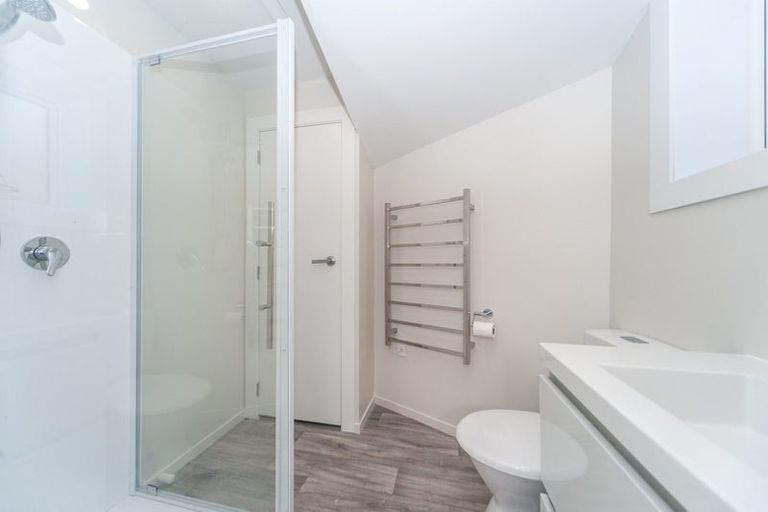 Photo of property in 43 Palliser Road, Roseneath, Wellington, 6011