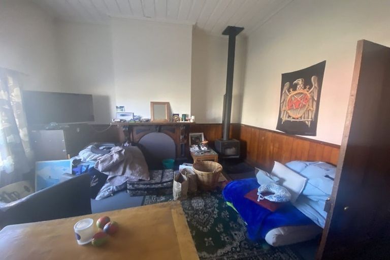 Photo of property in 43 Young Street, New Plymouth, 4310