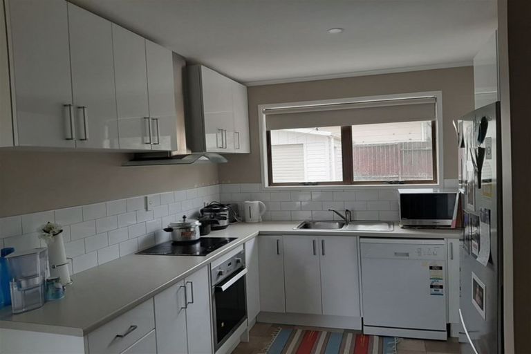 Photo of property in 15 Limond Street, Randwick Park, Auckland, 2105