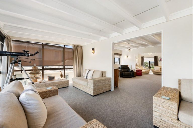 Photo of property in 8 Roore Street, Foxton Beach, Foxton, 4815