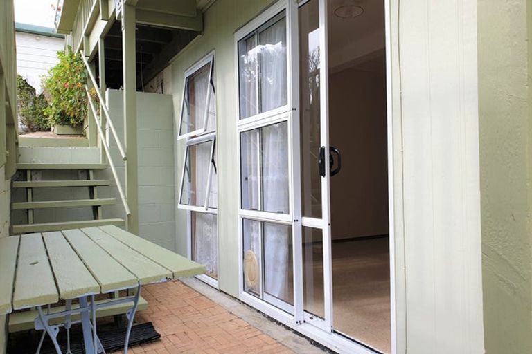 Photo of property in 4 Arcadia Crescent, Bayview, Auckland, 0629