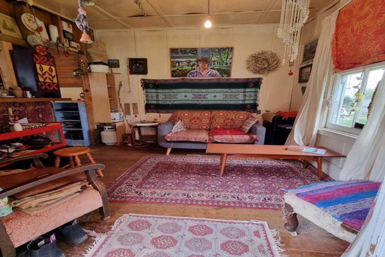 Photo of property in 5 Anderson Street, Eketahuna, 4900