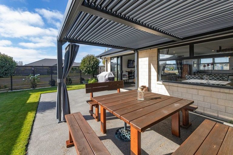 Photo of property in 37 Te Korari Street, Marshland, Christchurch, 8083