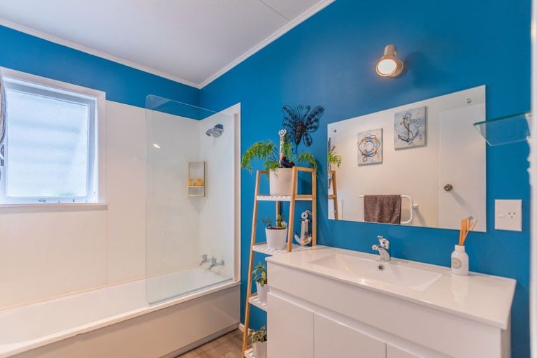 Photo of property in 32b Gaisford Terrace, Waipukurau, 4200