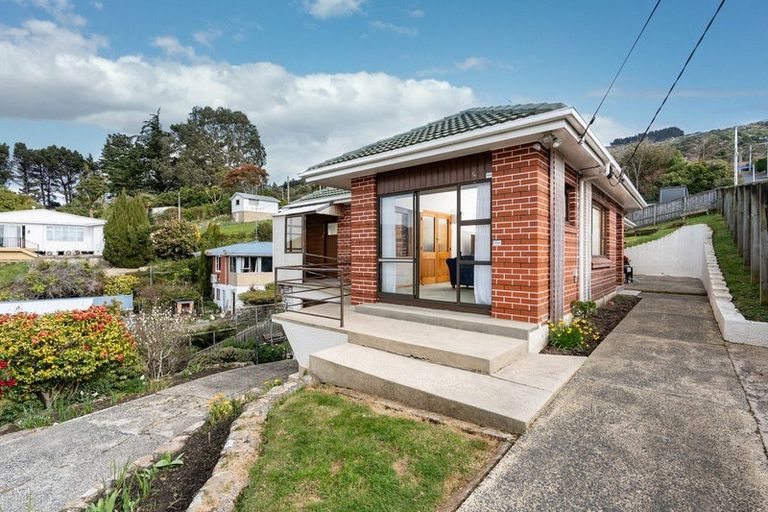 Photo of property in 5 Huia Street, Saint Leonards, Dunedin, 9022