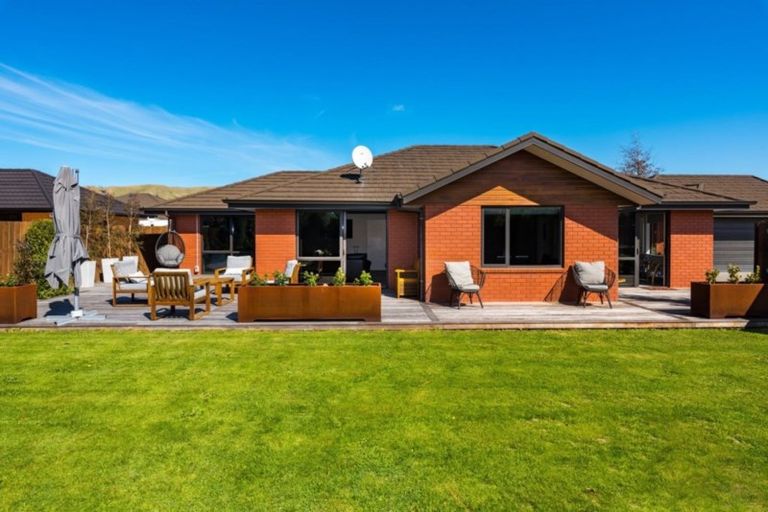 Photo of property in 2 Pelorus Place, Redwoodtown, Blenheim, 7201