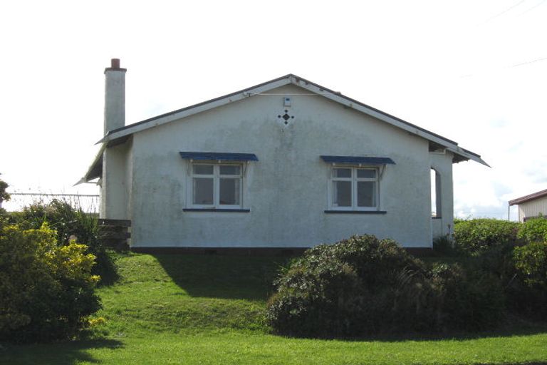 Photo of property in 48 Matai Street, Castlecliff, Whanganui, 4501