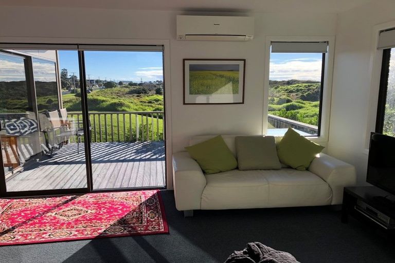 Photo of property in 1009 Papamoa Beach Road, Papamoa Beach, Papamoa, 3118