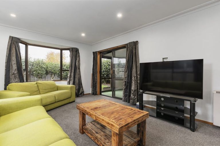Photo of property in 2/5a Kilburn Street, Bishopdale, Christchurch, 8053
