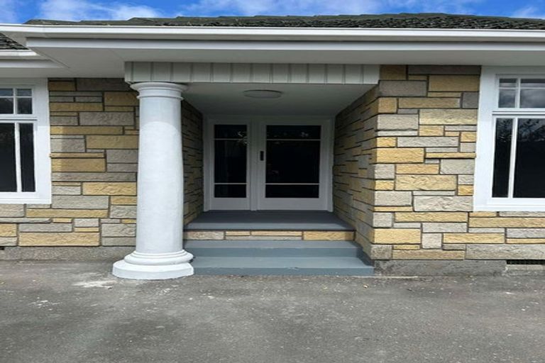 Photo of property in 1/191 Wairakei Road, Bryndwr, Christchurch, 8053