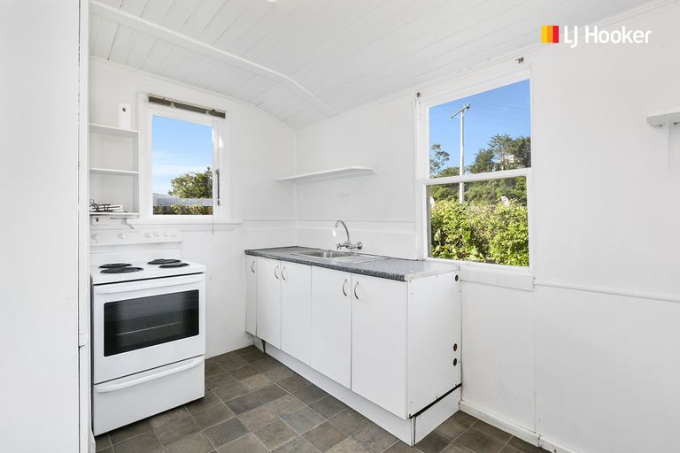 Photo of property in 3 Queens Drive, Saint Kilda, Dunedin, 9012