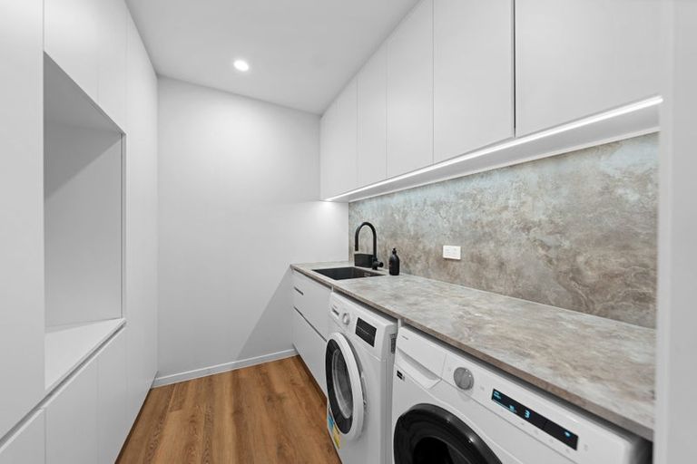 Photo of property in 132 Porritt Avenue, Chatswood, Auckland, 0626